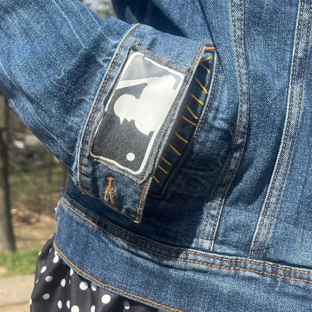 New York Yankees adorned jean jacket w/ vintage flair and attached Puma zip up. - Picture 3 of 16